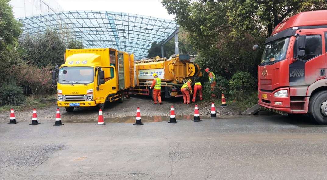 桑珠孜成区雨污水管网“四位一体”检测疏通项目